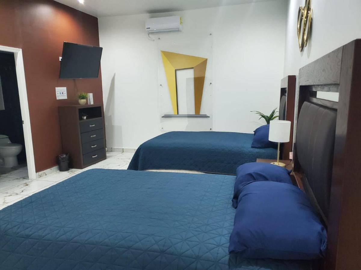 Suites Motel La Frontera ซิวดัด ฮัวเรซ ภายนอก รูปภาพ